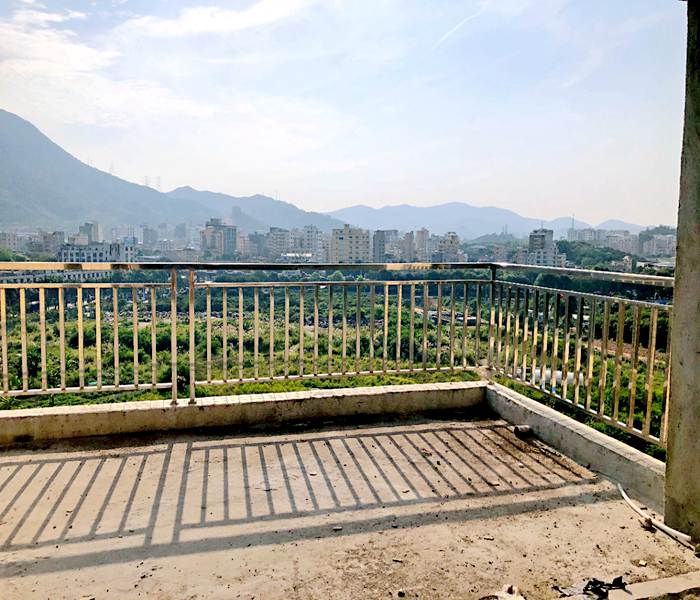 <a href=/dalingshan/ target=_blank class=infotextkey>大嶺山小產權房</a>房屋信息