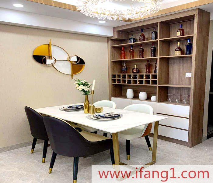 <a href=/dalingshan/ target=_blank class=infotextkey>大嶺山小產權房</a>房源