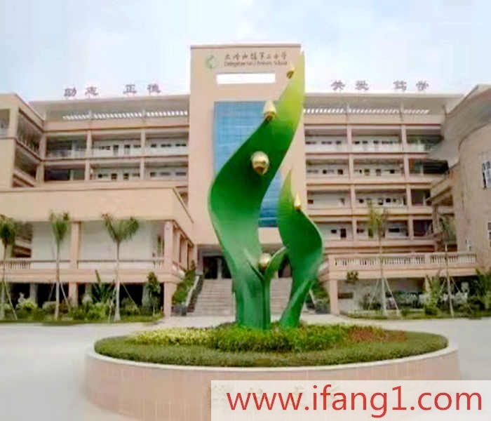 <a href=/dalingshan/ target=_blank class=infotextkey>大嶺山小產權房</a>出售